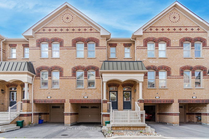 home for sale on 17-10 Porter Avenue W