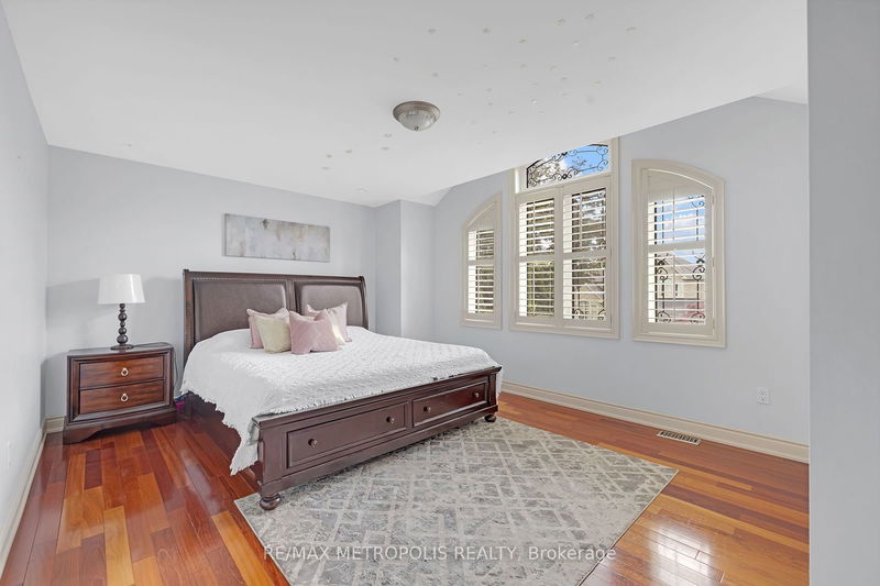 124 Pathlane Rd  Richmond Hill, L4B 4R1 | Image 22