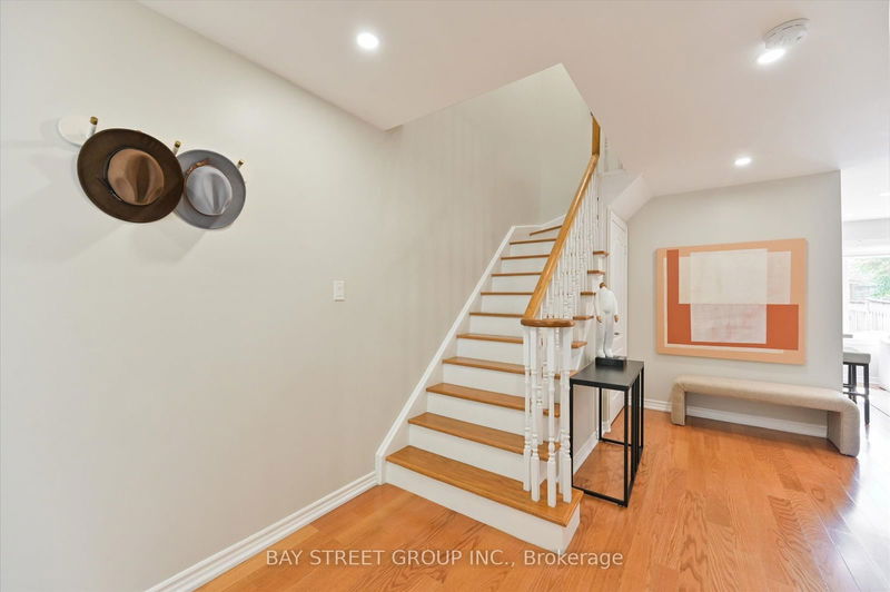 71 Silverdart Cres  Richmond Hill, L4E 3T8 | Image 19