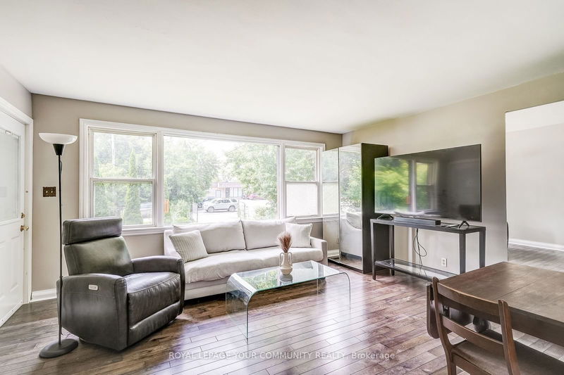 25 Middle St  Georgina, L0E 1R0 | Image 5