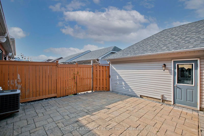 90 Bassett Ave  Richmond Hill, L4B 4G1 | Image 27