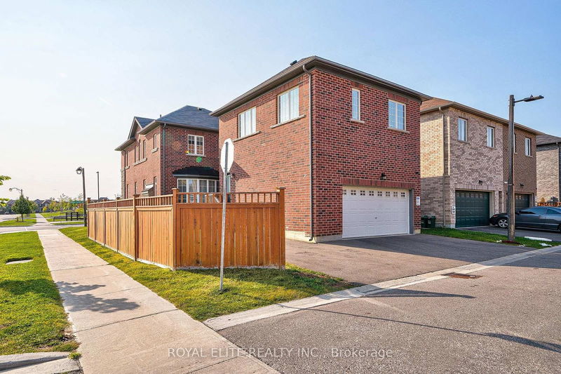 331 William Forster Rd  Markham, L6B 0R9 | Image 40