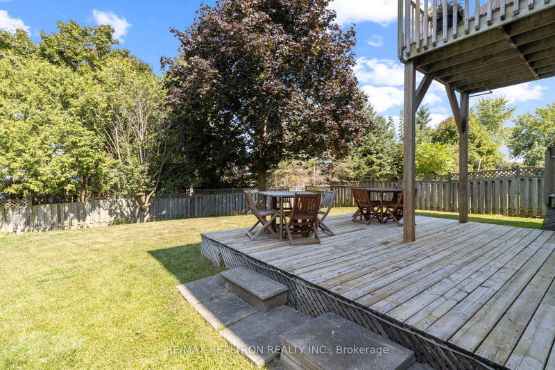 32 Chartwell Cres  Georgina, L4P 3N8 | Image 38