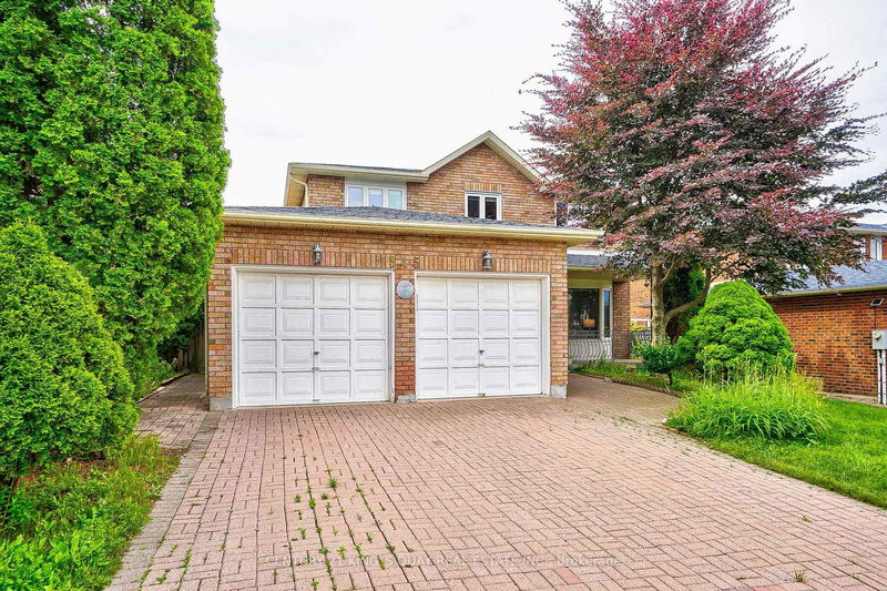 home for lease on 345 Manhattan Drive