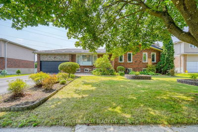 173 Oriole Dr  East Gwillimbury, L9N 1G9 | Image 1