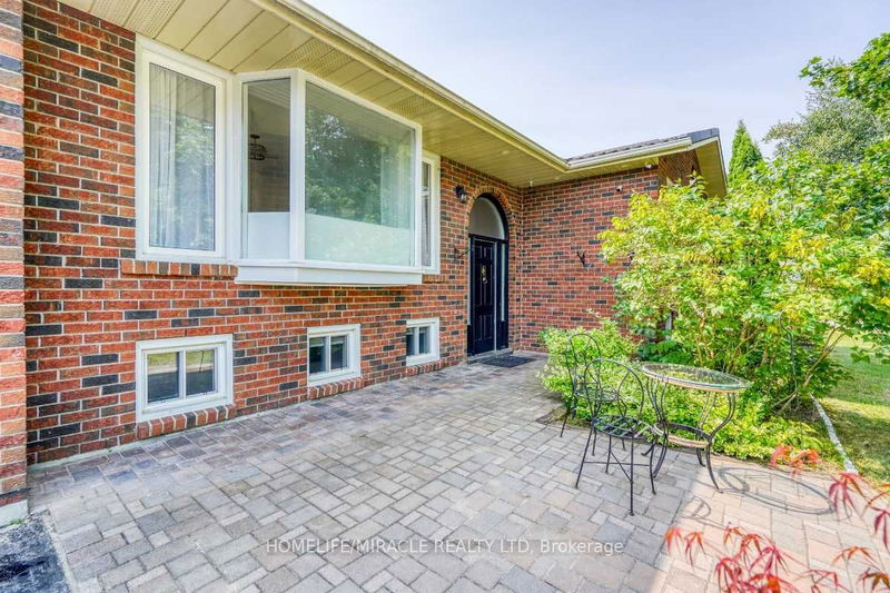 173 Oriole Dr  East Gwillimbury, L9N 1G9 | Image 4