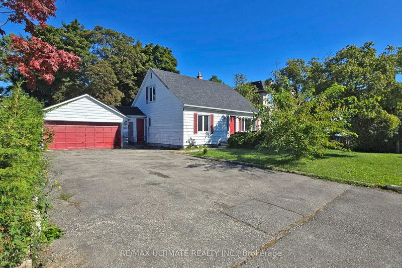 home for lease on Lower-106 Morgan Avenue