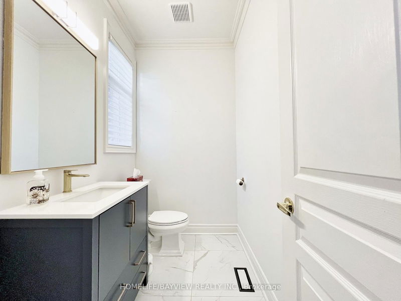 11 Nevada Cres  Vaughan, L6A 2V6 | Image 12