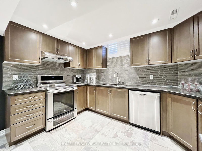 11 Nevada Cres  Vaughan, L6A 2V6 | Image 27