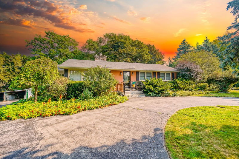 home for sale on 5990 18th Sideroad
