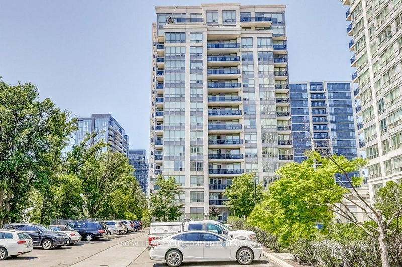  309 - 50 Disera Dr  Vaughan, L4J 9E9 | Image 1