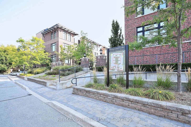 29 - 8169 Kipling Ave, Vaughan, L4L 2A3 | Image 2