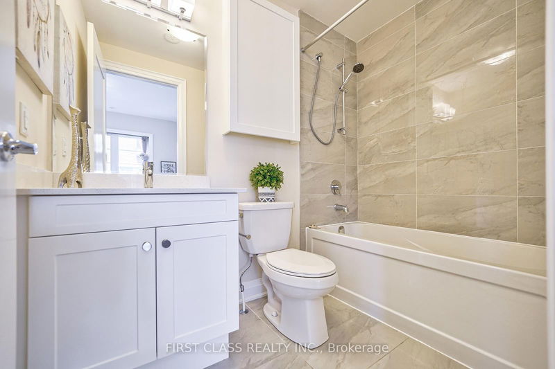 20 Dunton Lane  Richmond Hill, L4B 0G4 | Image 16