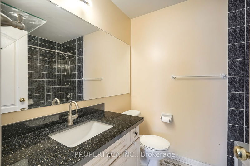 9 King Henry Dr  Markham, L6C 2N1 | Image 30