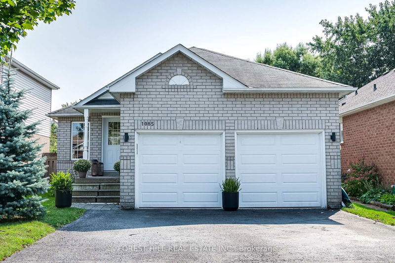 1085 Kensington St  Innisfil, L9S 1T7 | Image 1