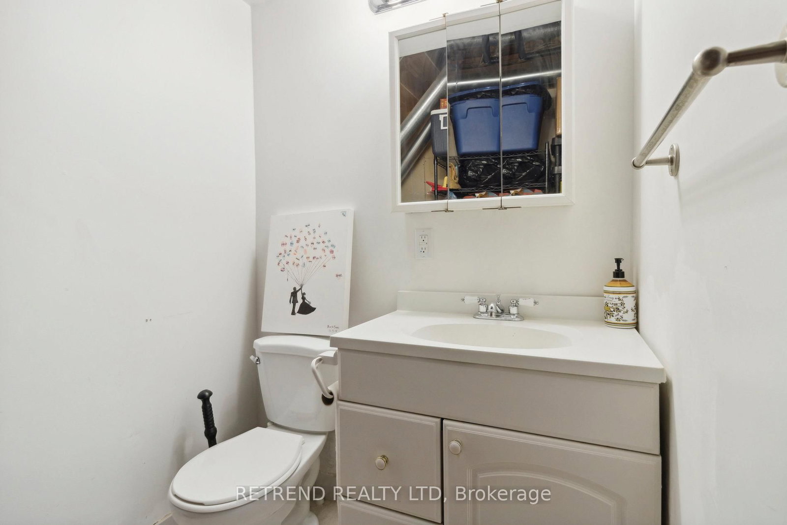 Listing Image 32