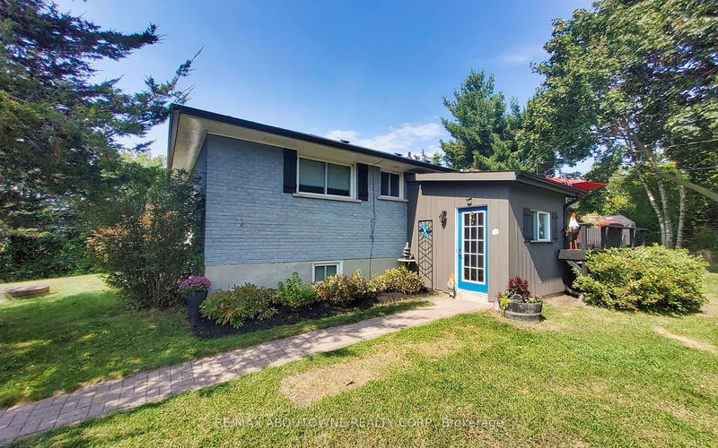 2386 4th Line  Innisfil, L0L 1K0 | Image 1