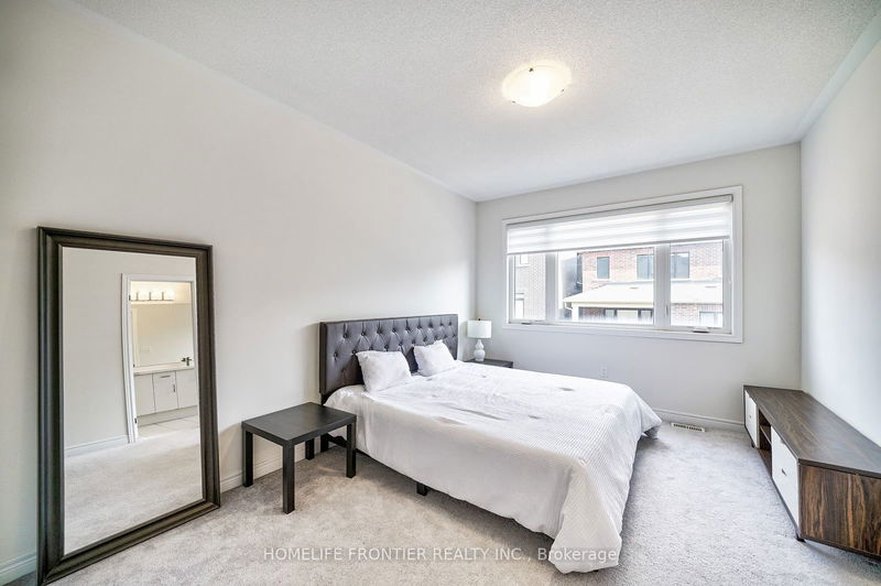 21 Fallharvest Way  Whitchurch-Stouffville, L4A 4V8 | Image 20