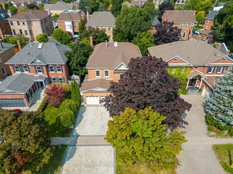 423 Mill St  Richmond Hill, L4C 7X4 | Image 1