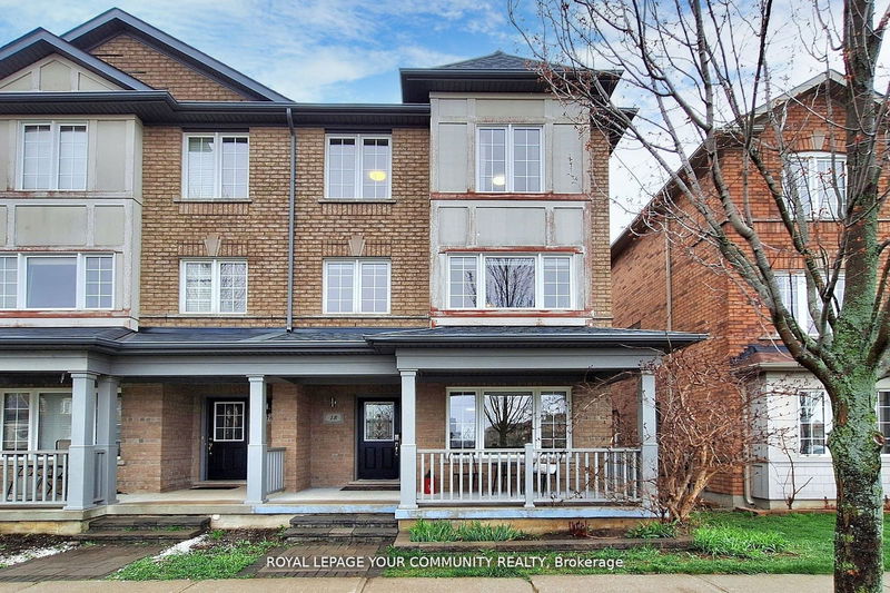 18 Albert Lewis St  Markham, L6B 0P6 | Image 1