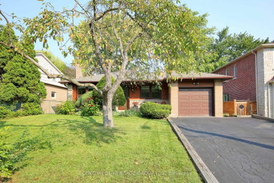 Detached House sold at 130 Grandview Avenue, Markham, Ontario, L3T 1H6 - Grandview - MLS: N9353377