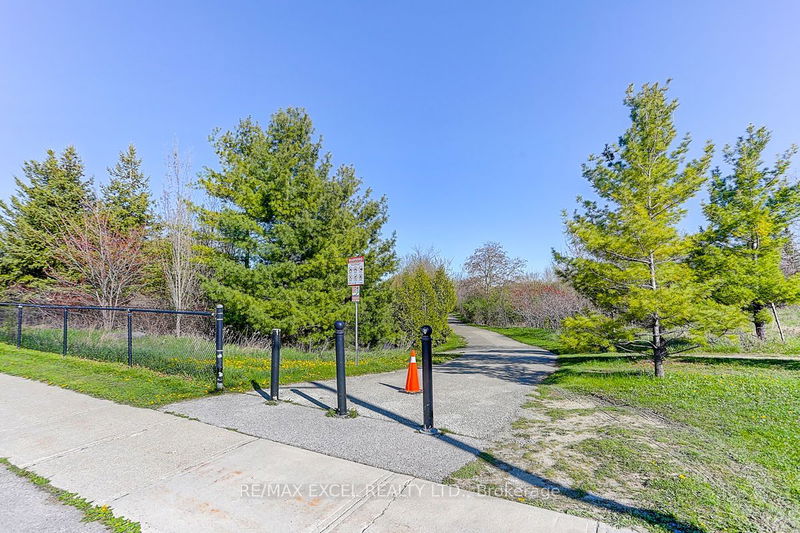 6 Coco Ave  Richmond Hill, L4S 2P2 | Image 36