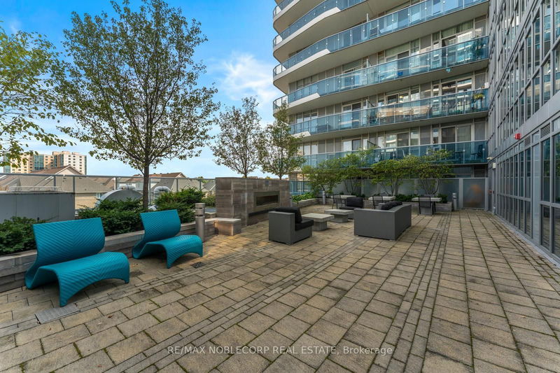  908 - 9471 Yonge St  Richmond Hill, L4C 0Z5 | Image 22