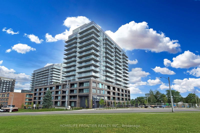  420 - 185 Deerfield Rd  Newmarket, L2Y 0G7 | Image 1