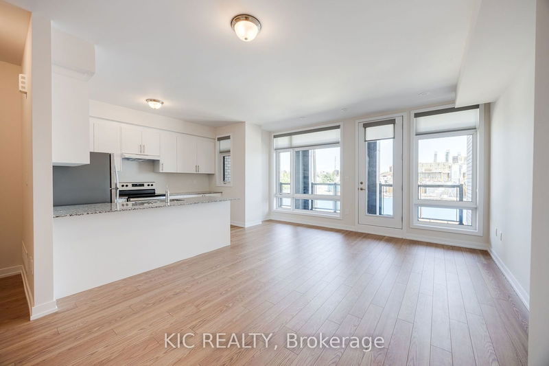 56 DANDARA Gate  Vaughan, L4L 1V8 | Image 4