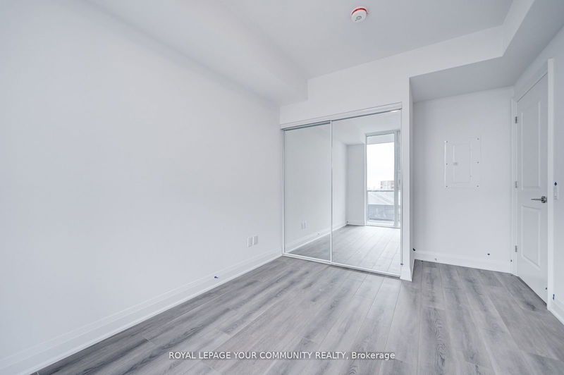  704 - 10 Gatineau Dr  Vaughan, L4J 0L3 | Image 22