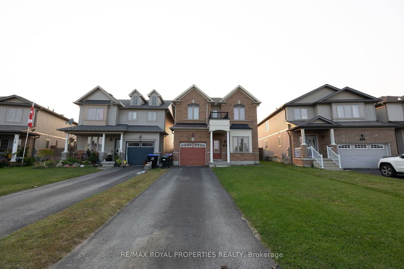 home for lease on 174 Maplewood Drive