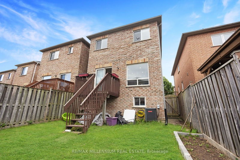 21 Casabel Dr  Vaughan, L6A 3M5 | Image 38