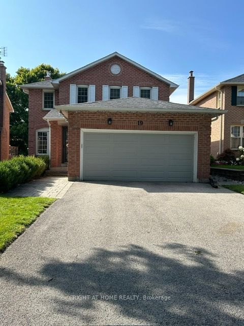 home for lease on 19 Mendy's Forest