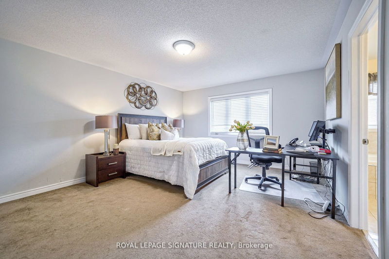 23 Barli Cres  Vaughan, L6A 4L4 | Image 24