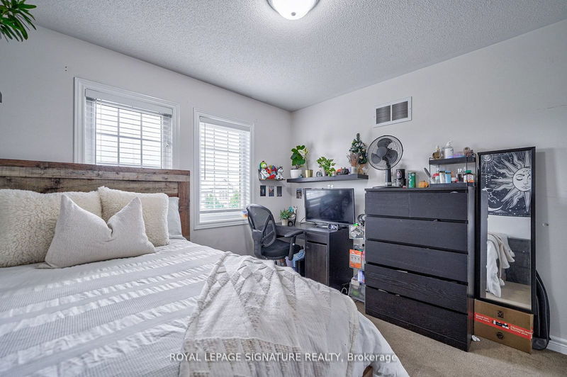 23 Barli Cres  Vaughan, L6A 4L4 | Image 36