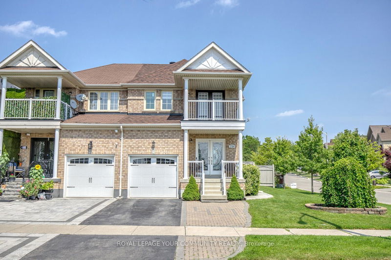 208 Petticoat Rd  Vaughan, L6A 0M1 | Image 1