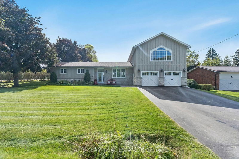 2 Cerswell Dr  Bradford West Gwillimbury, L0G 1B0 | Image 2