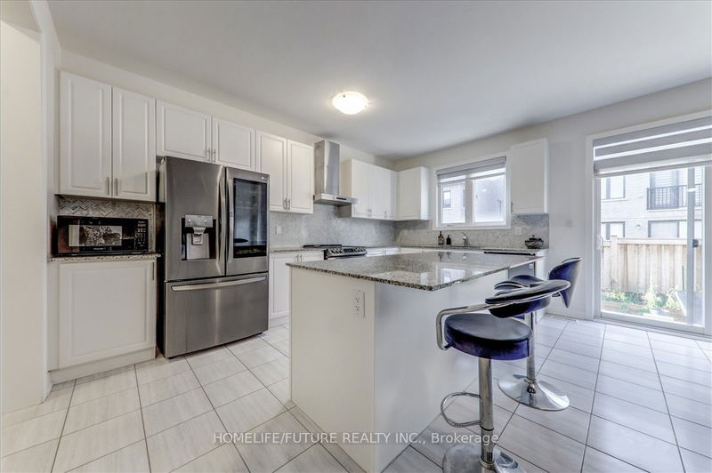 72 Markview Rd  Whitchurch-Stouffville, L1G 3X2 | Image 14