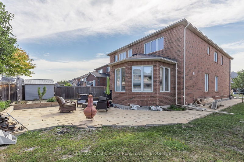 50 Corwin Dr  Bradford West Gwillimbury, L3Z 0E4 | Image 32