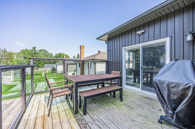 1088 Belle Aire Beach Rd  Innisfil, L0L 1C0 | Image 20