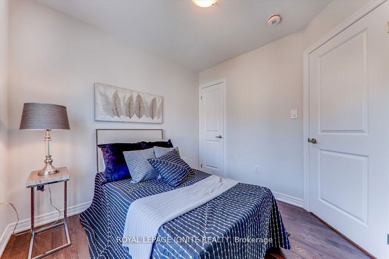 home for lease on Coach-11 Waterleaf Road