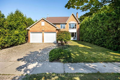 143 Glenway Circ  Newmarket, L3Y 7S3 | Image 1