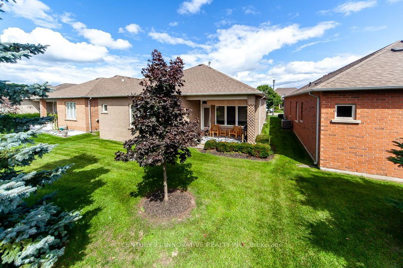 18 Faldo's Flight   Whitchurch-Stouffville, L4A 1M8 | Image 15