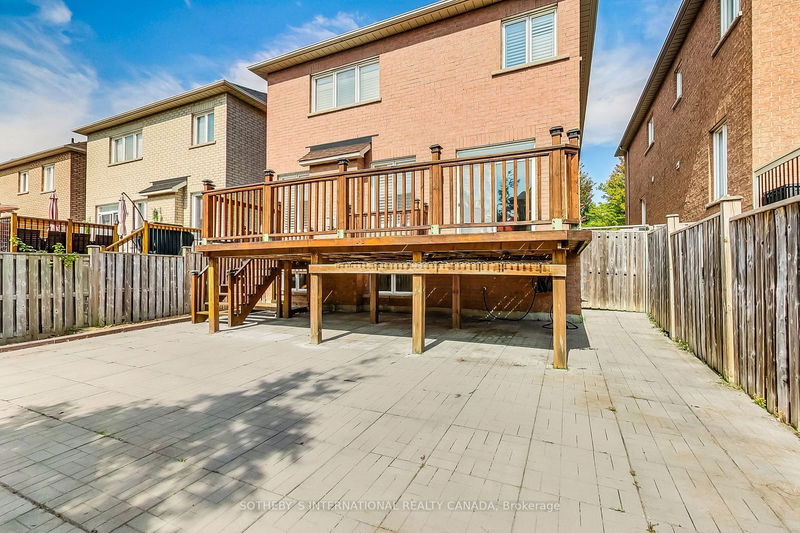 5 Winter Creek Cres  Markham, L6C 3E4 | Image 38