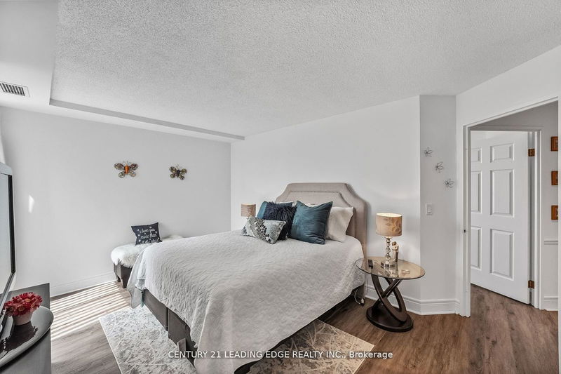  Ph6 - 135 Pond Dr  Markham, L3T 7V6 | Image 13