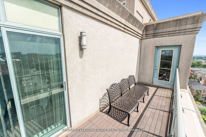  Ph6 - 135 Pond Dr  Markham, L3T 7V6 | Image 23