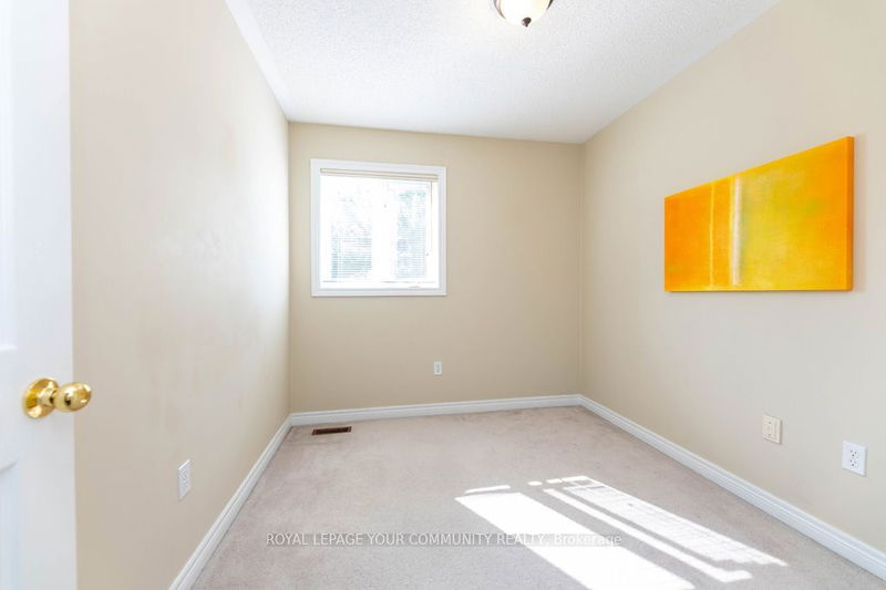 21 Baywell Cres  Aurora, L4G 7M7 | Image 24