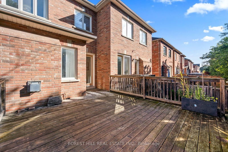 81 Southvale Dr  Vaughan, L6A 0Y6 | Image 31