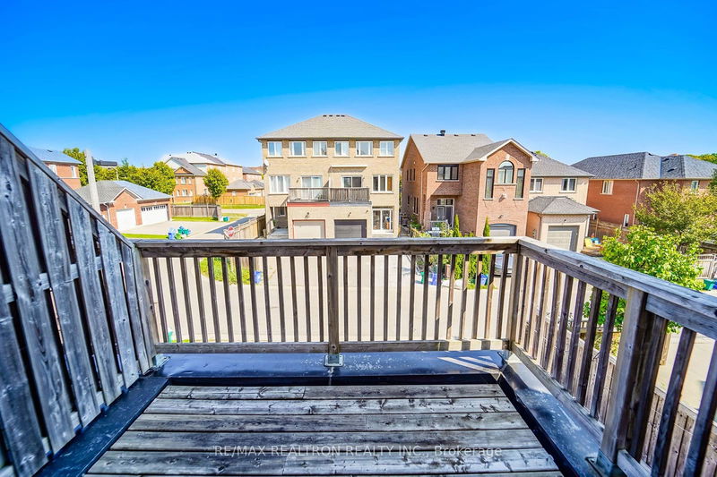 7 Rock Garden St  Markham, L6B 0J6 | Image 14