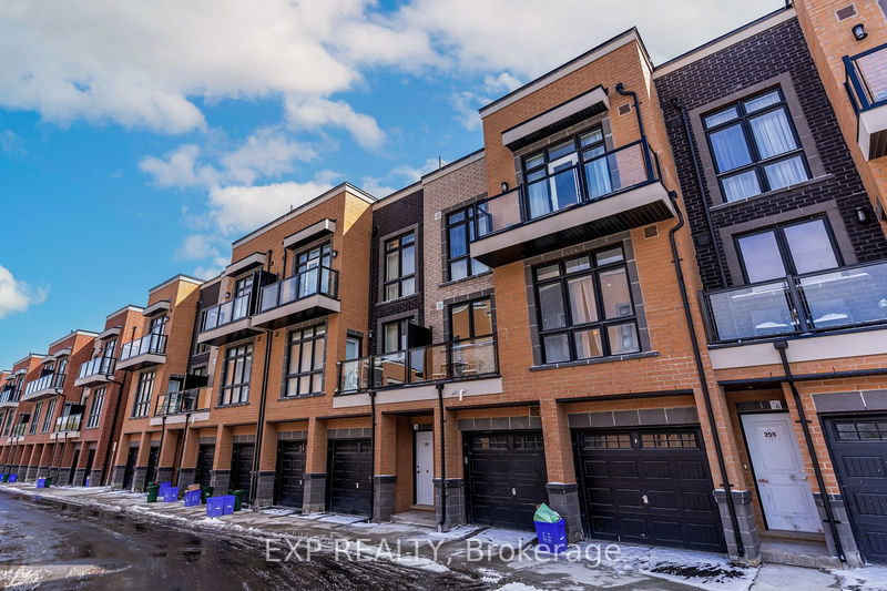  5 - 7 Phelps Lane  Richmond Hill, L4E 4H1 | Image 3